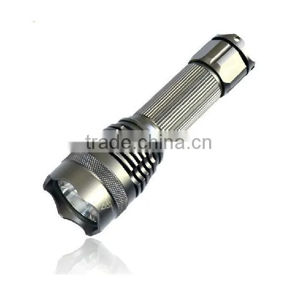 POPPAS F8 2014 New Using 26650 or 18650 Lithium Battery Led Torch Long Distance
