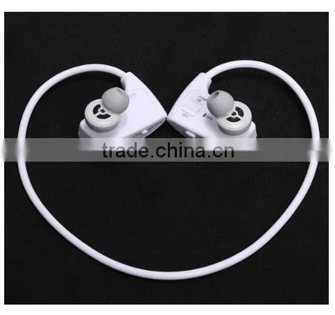 Sport Earphones Headphones Wireless Music MP3 Player with FM radio Headset