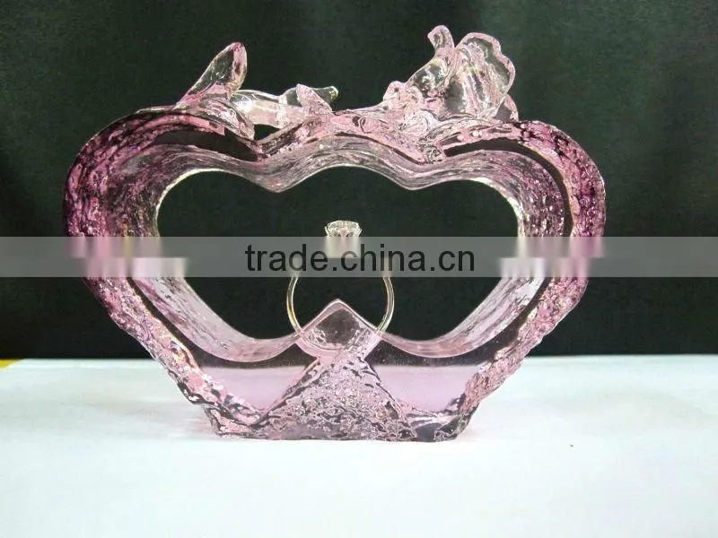 customized casting glass fish vase as artificial centerpiece for collection