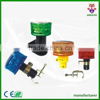 LED solar powered temporary road light used on guardrail