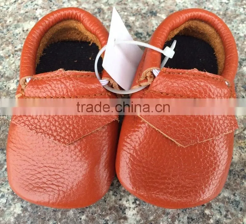 2017 Fashion First Walkers Baby Moccasins Soft Leather Shoes Baby Prewalker Tassels Kids Shoes