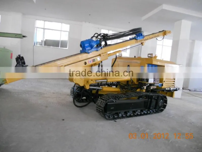 high pressure bore hole hydraulic rock DTH blasting drill rig for mine CTQ-G150YF