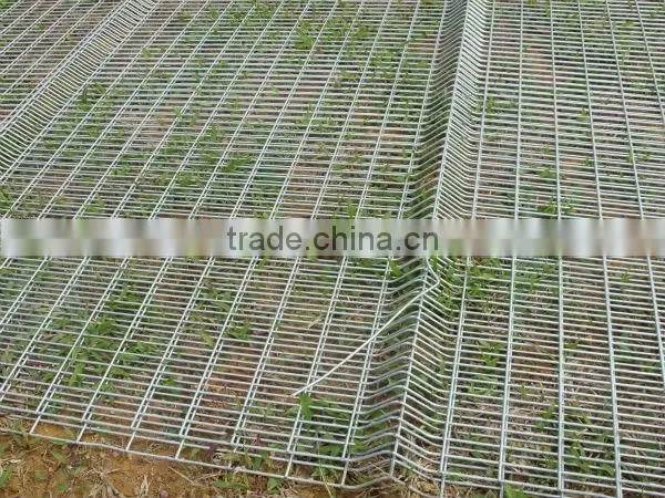 2017 Galvanized temporary fence pvc welded wire mesh fence
