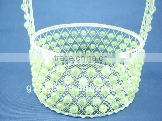 Round white wire decorative with green pearl vegetable storage basket
