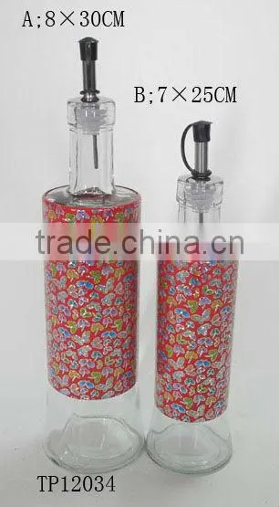 black plastic sleeves cylinder glass oil dispenser