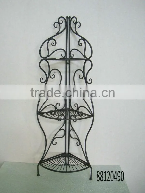 Metal corner rack