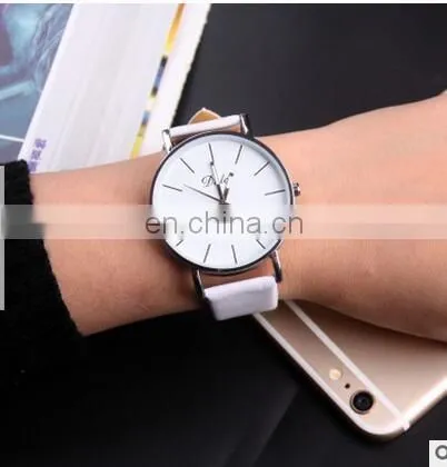 Big Dial Transparent Hollow Skeleton Simple Wristwatch Women Watches Fashion Casual Leather Couple Table Dress Watch