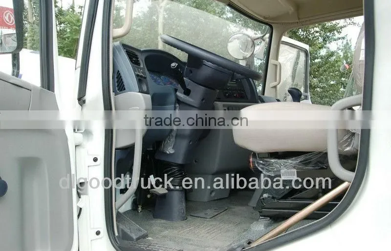 Dongfeng 4x2 road block remover