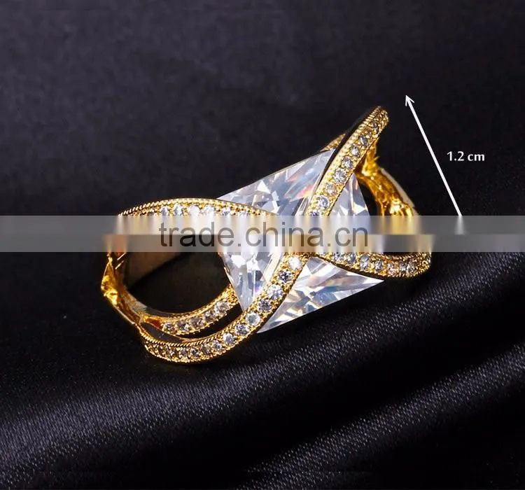 2016 Jewelry Ring Model Clear Zircon Stone Square Cross Shape Unique Design Ring