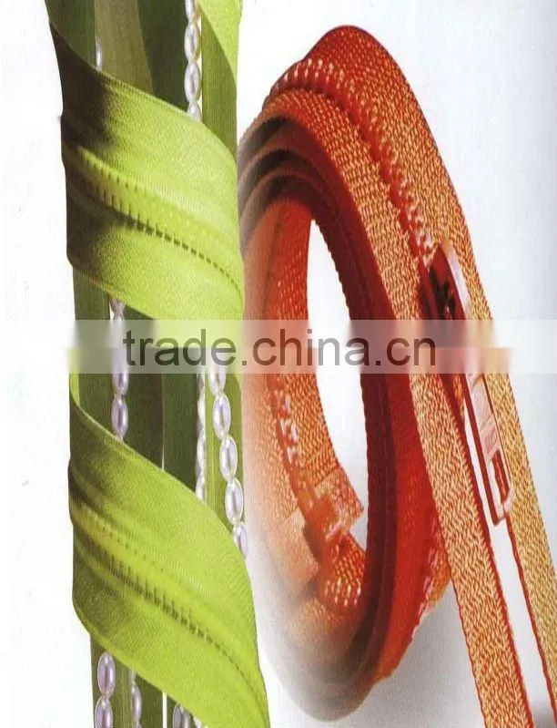 zipper roll 10
