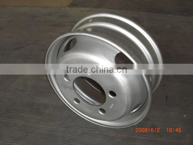 17.5*6.00 tubeless wheel