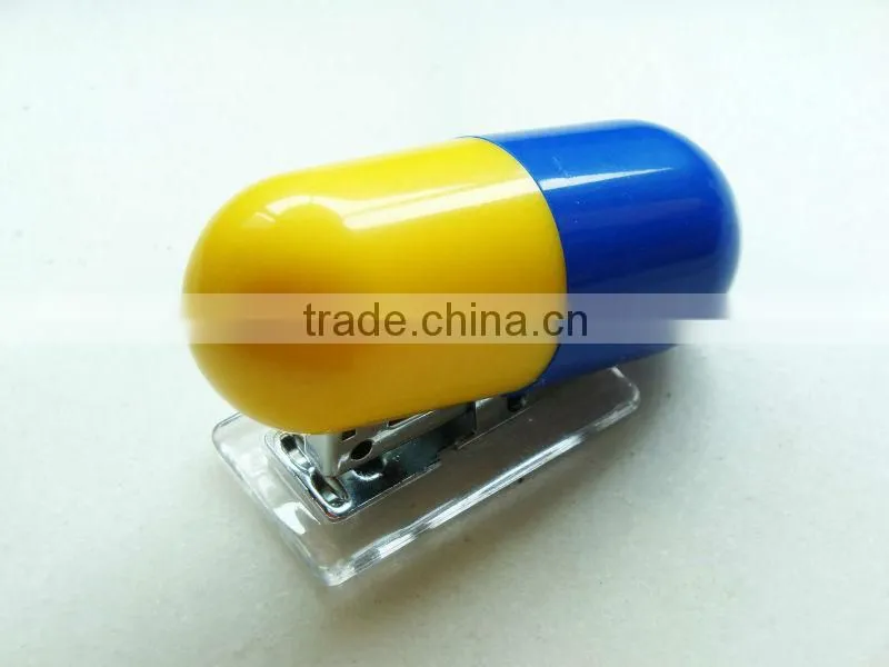 CAPSULE SHAPE STAPLER