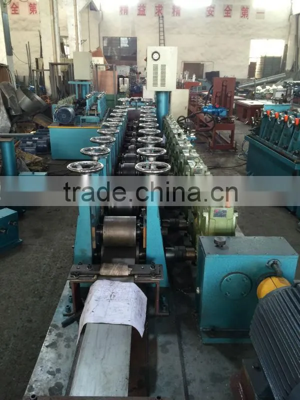 Steel pipe making machine