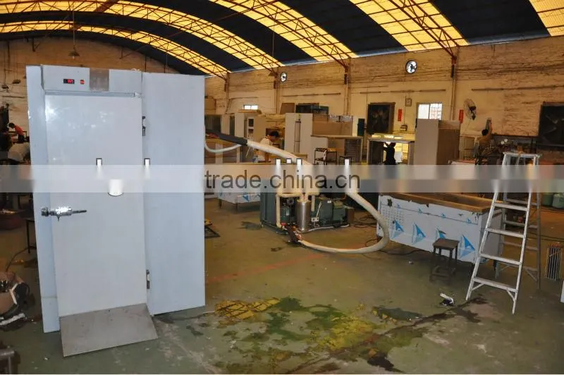 Air blast freezer for hot food freezer
