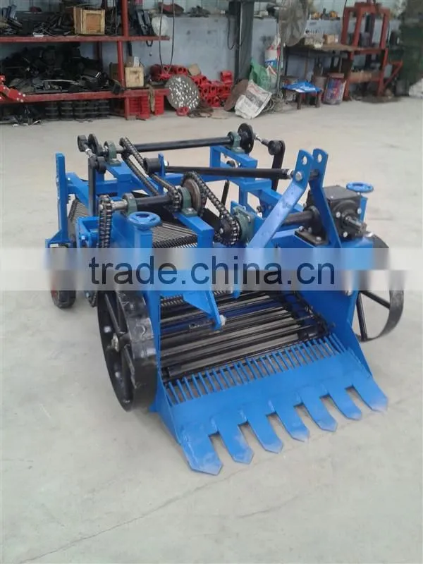 Research and development of manufacturers one row potato harvester/ cheap price mini potato harvester with walking tractor