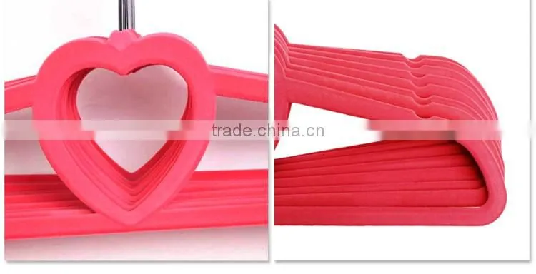 Round heart velent kimono plastic hanger