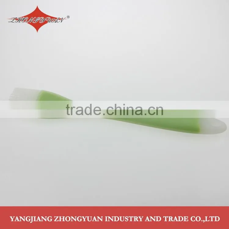 Kitchen utensil food grade silicone slotted spoon with soft grip