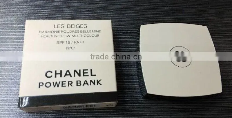2016 fashion 3000mah Channel power bank mirror travel charger