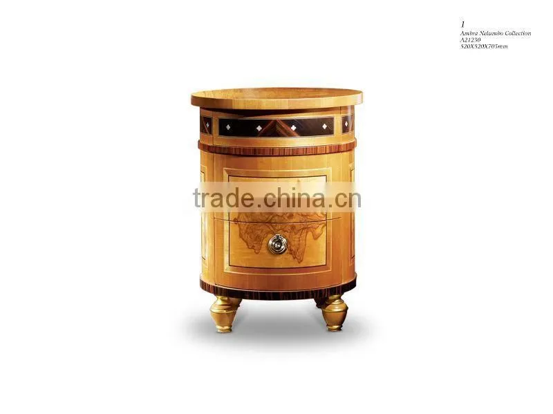 Classic bedroom furniture set royal style solid wood furniture king size bed for sale