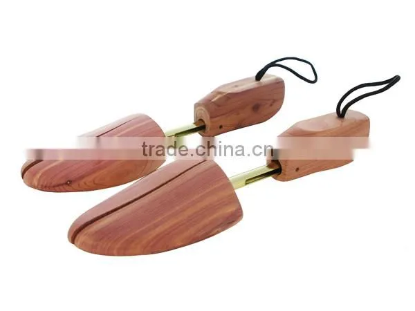 Wholesale customize cedar adjustable shoe trees