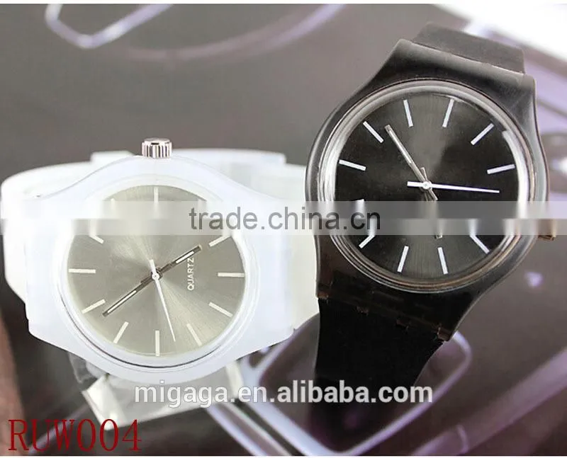 Women fashion hand watch Silicone Watch Interchangeable plastic case Stainless Steel Back Quartz plastic watch wrist watch