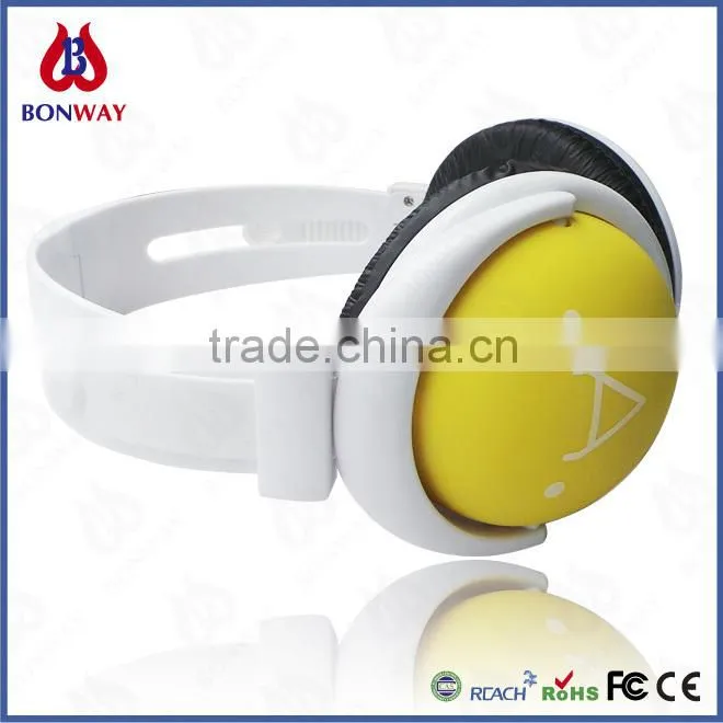 Fashion stylish headset with foldable design for travelling