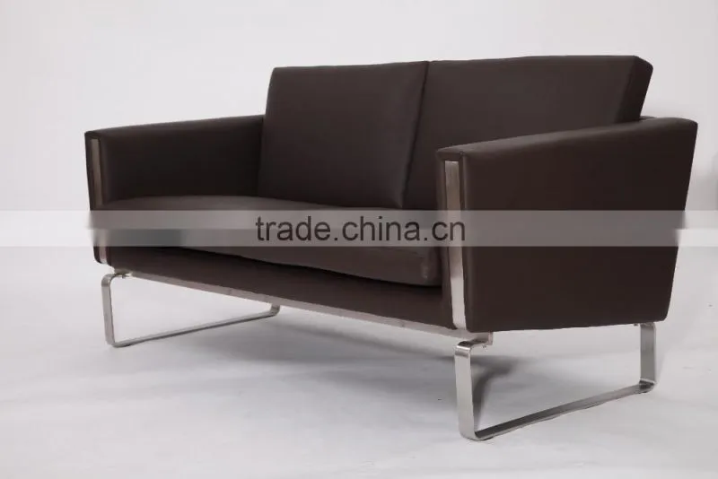 Modern designer furniture China manufacturer Hans J Wegner CH103 3 seat sofa replica