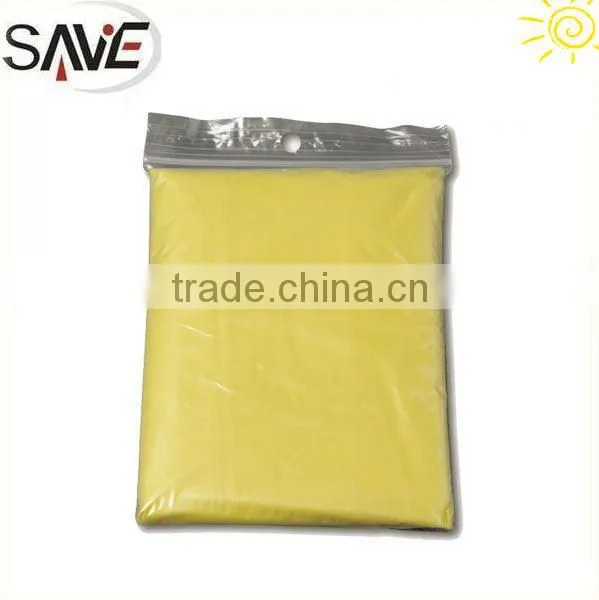 Promotional disposable pe poncho raincoat