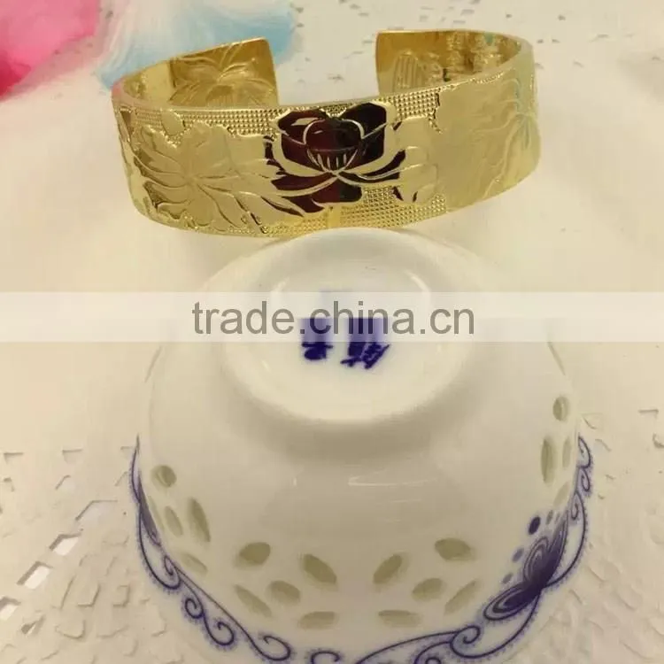 Manufacturer of electroplating silver bracelet pendant bracelet electroplating processing green jewelry plating surface treatmen