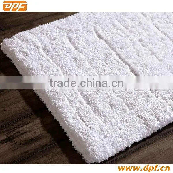 Grid mat rug