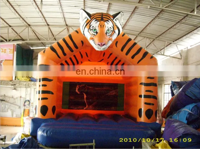 2013 hot sale inflatable tiger bounce house