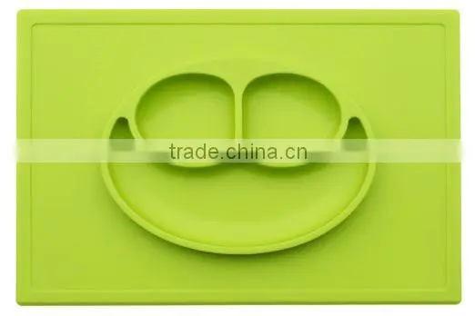 Alibaba China Silicone Mat Smile Shape Pet Food Mat Rubber Pet Feeding Mat