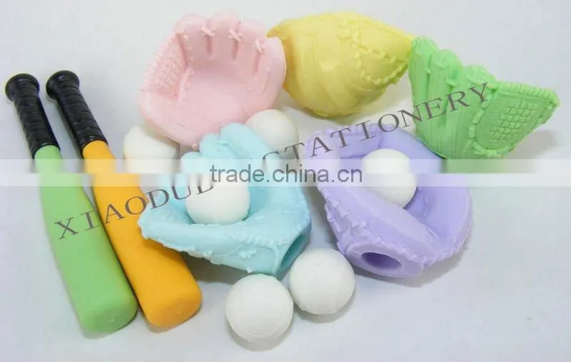 3D blister card balls shaped erasers--puzzle sport