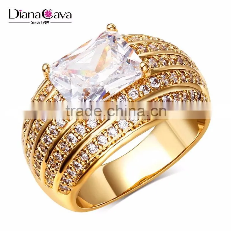China Factory Price Pave Setting CZ Luxury Marriage Gift 18K Gold Ring Jewelry Plated
