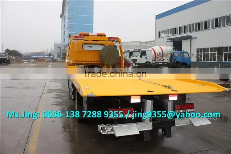 2015 EuroIII or EuroIV Factory Price Dongfeng DLK 4 ton tow truck,4x2 towing truck