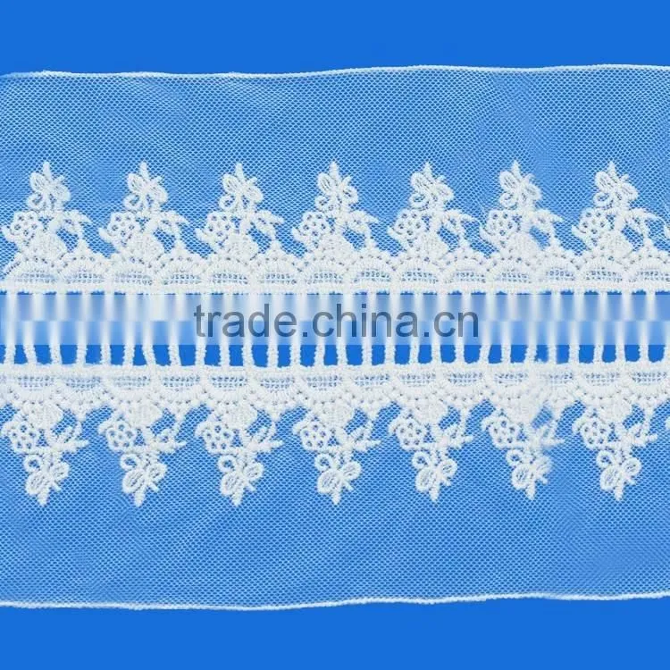 2016 popular fashion hot design decorative cotton lace trim embroidered tulle fabric