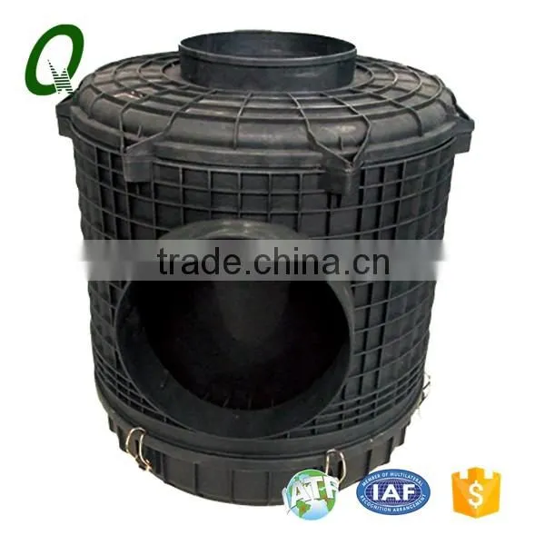Toyota Hiace dry-type air filter cleaner with plastic hosing