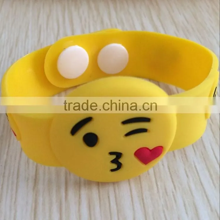 Newest Soft Pvc Emoji Face Bracelet