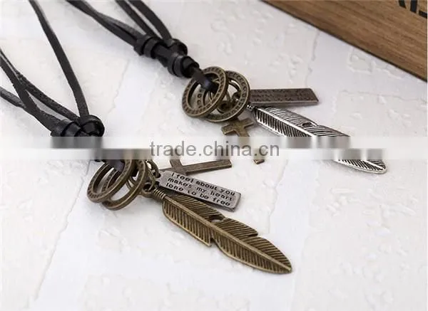 Factory wholesale vintage genuine leather cord necklace with leaf pendant