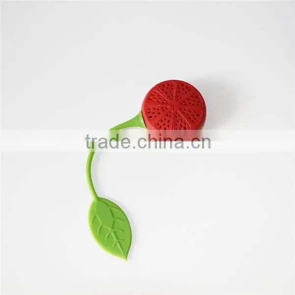Various types of silicone and stainless steel tea strainer