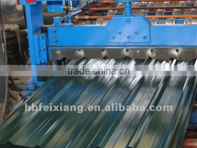 Metal roof forming machine