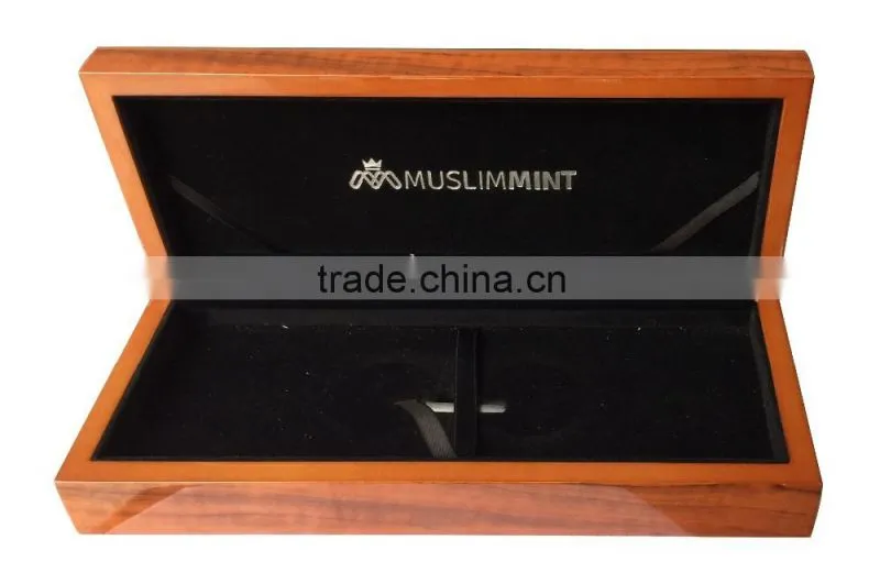 Wood Coin Presentation Cases and Display Boxes