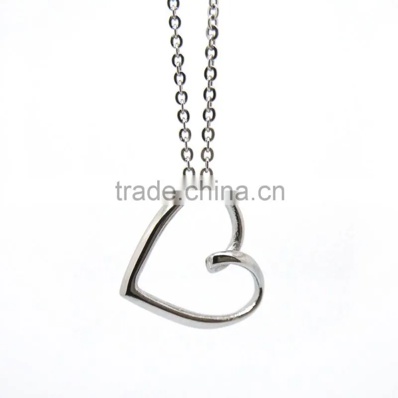 Elegant Design stainless steel girl's heart shaped pendant
