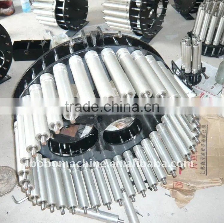 Insulated aluminum flexible duct machine