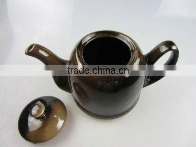 White porcelain coffee tea pot