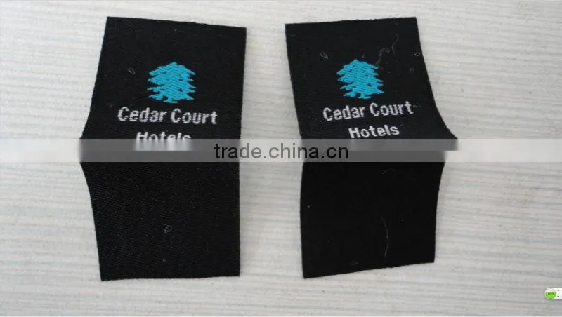 China custom high quality cheap garments woven labels