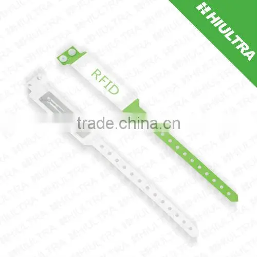 UHF Adjustable Plastic Wristband
