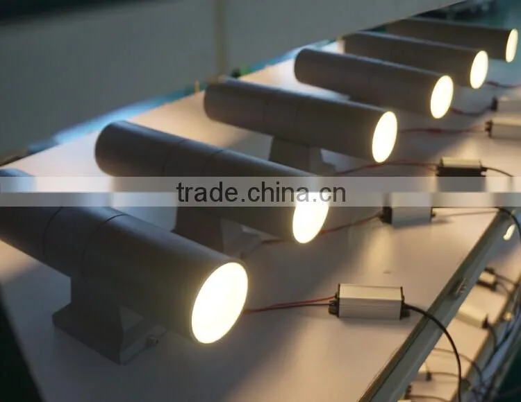 High Brightness Double head IP65 6W LED wall lamp for outdoor