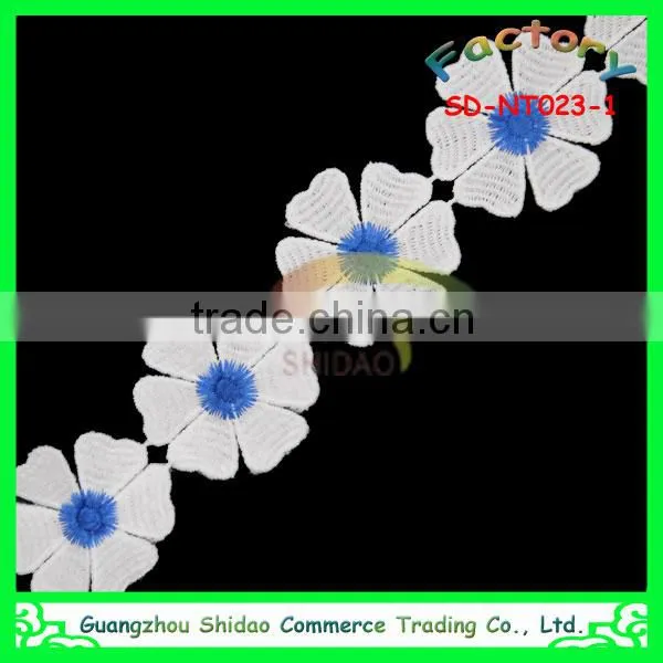 New design fashion flowers water soluble african poly milky guipure lace trim