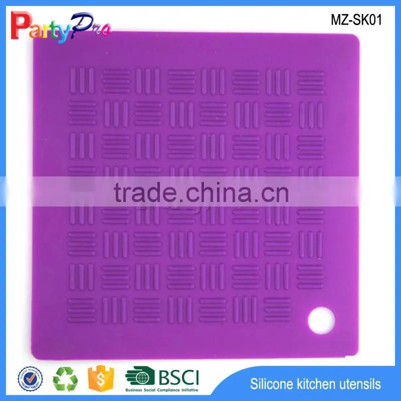 2015 New Alibaba China promotion product, eco-friendly, FDA and LFGB certificated, kitchen silicone heat-resistant mat